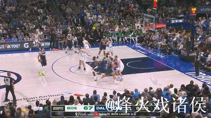 小哈达威全场10投4中，三分8中2贡献13分1篮板2助攻2抢断