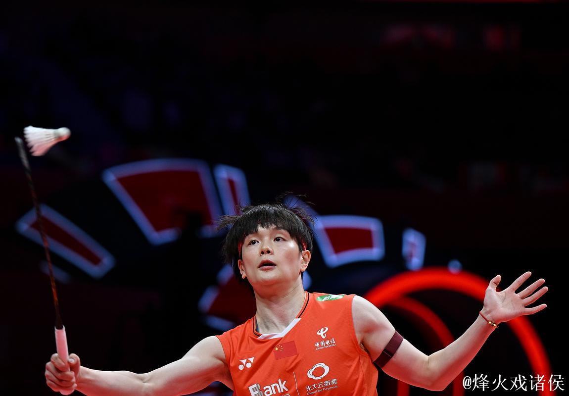 王祉怡2-0完胜因达农 连赢两场晋级总决赛四强 王祉怡2-0完胜因达农 连赢两场晋级总决赛四强