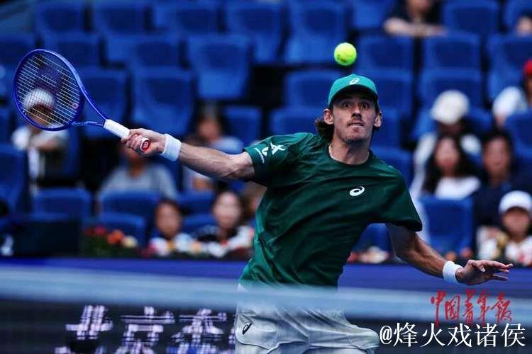 辛纳2-1战胜德米纳尔 连续3年闯入中网男单决赛 辛纳2-1战胜德米纳尔 连续3年闯入中网男单决赛